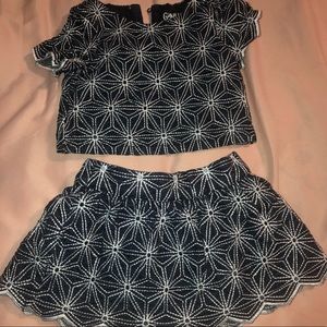 Baby girl outfit size 12months